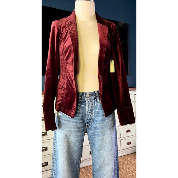 Anthropologie Velvet Blazer Size 6 RUNS SMALL - Picture 3 of 16